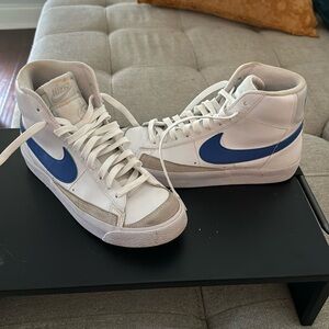 High Top Nike Blazer
